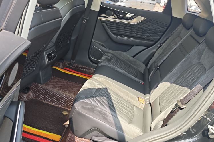 Used Hongqi HS5 2022 Revised Version 2.0T Smart Connect Flagship Edition Interior 7