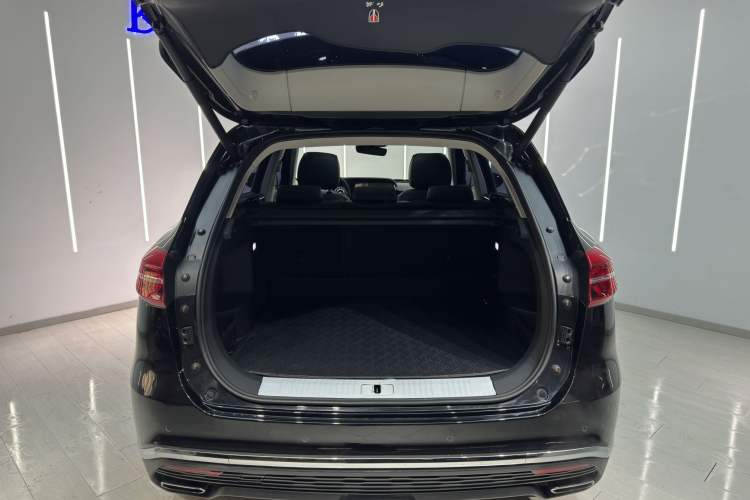 Used Hongqi HS5 2022 2.0T Smart Connect Flagship Edition Interior 7