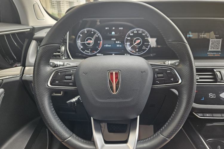 Used Hongqi HS5 2022 2.0T Smart Connect Flagship Edition Interior 8