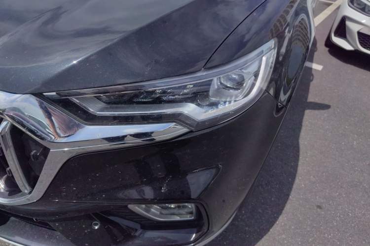 Used Hongqi HS5 2022 Revised Version 2.0T Smart Connect Flagship Edition Left Front Headlight
