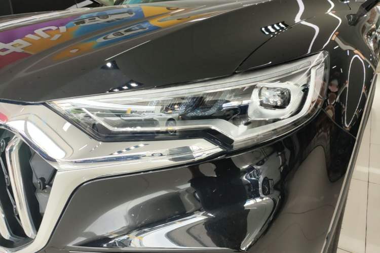 Used Hongqi HS5 2022 Facelifted Version 2.0T Smart Connect Flagship Edition Left Front Headlight