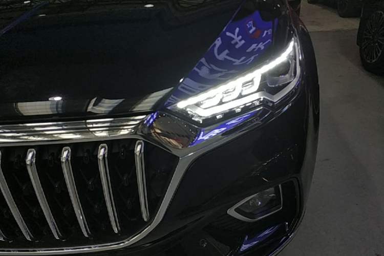 Used Hongqi HS5 2022 2.0T Smart Connect Flagship Enjoyment Purchase Edition Left Front Headlight