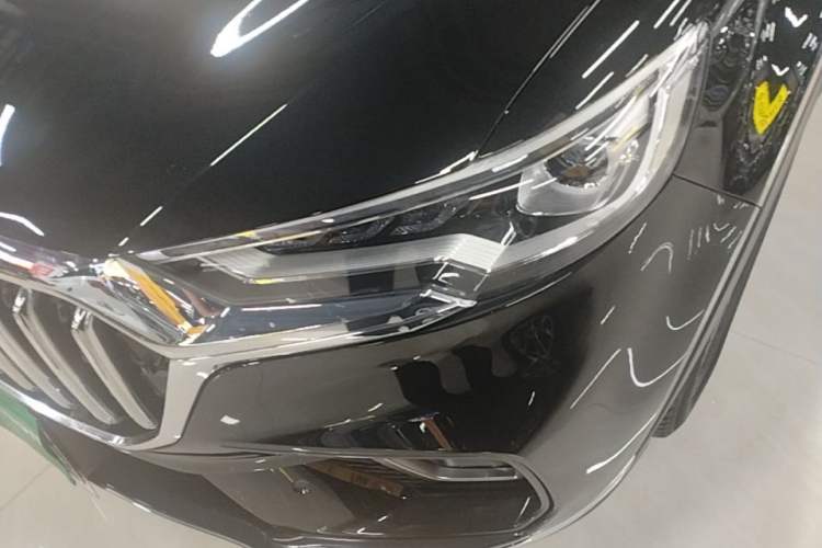 Used Hongqi HS5 2022 Revised Version 2.0T Smart Connect Flagship Edition Left Front Headlight