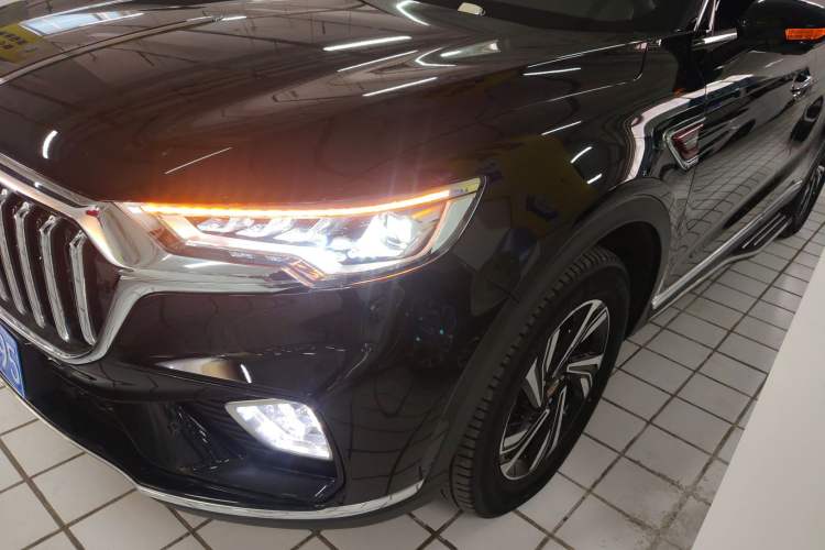 Used Hongqi HS5 2022 Revised Version 2.0T Smart Connect Flagship Edition Left Front Headlight