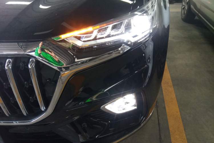 Used Hongqi HS5 2022 Revised Version 2.0T Smart Connect Flagship Edition Left Front Headlight