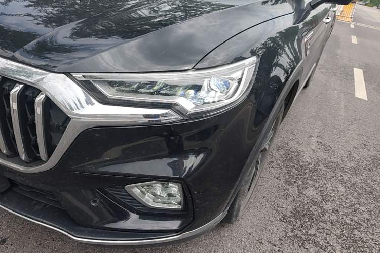 Used Hongqi HS5 2022 Revised Version 2.0T Smart Connect Flagship Edition Left Front Headlight