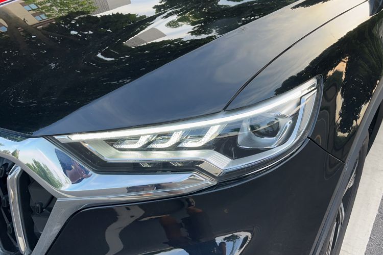 Used Hongqi HS5 2022 2.0T Smart Connect Flagship Edition Left Front Headlight