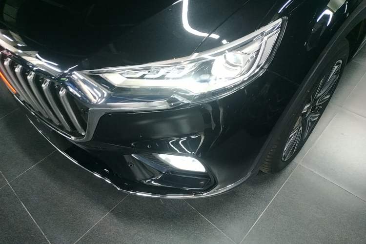 Used Hongqi HS5 2022 2.0T Smart Connect Flagship All-Wheel-Drive Version Left Front Headlight