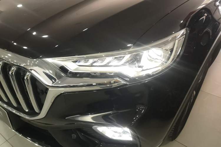Used Hongqi HS5 2022 Revised Version 2.0T Smart Connect Flagship Edition Left Front Headlight