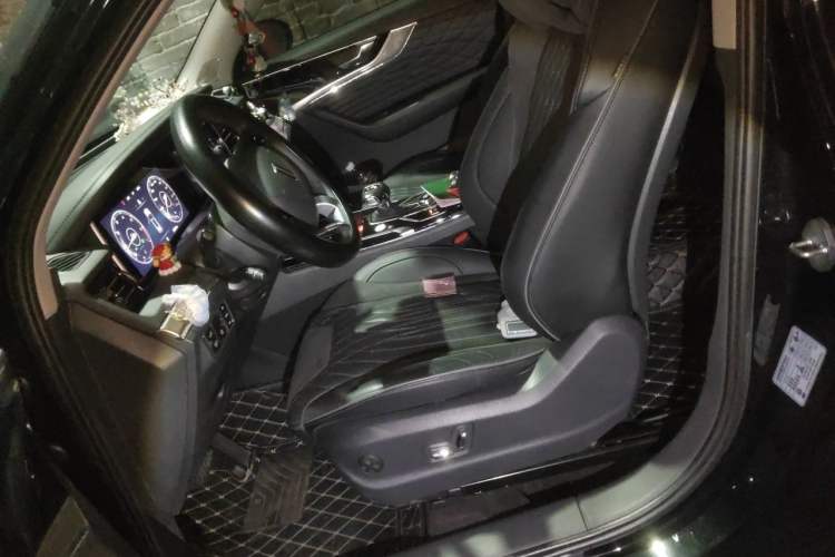 Used Hongqi HS5 2022 Revised Version 2.0T Smart Connect Flagship Edition Left Front Seat