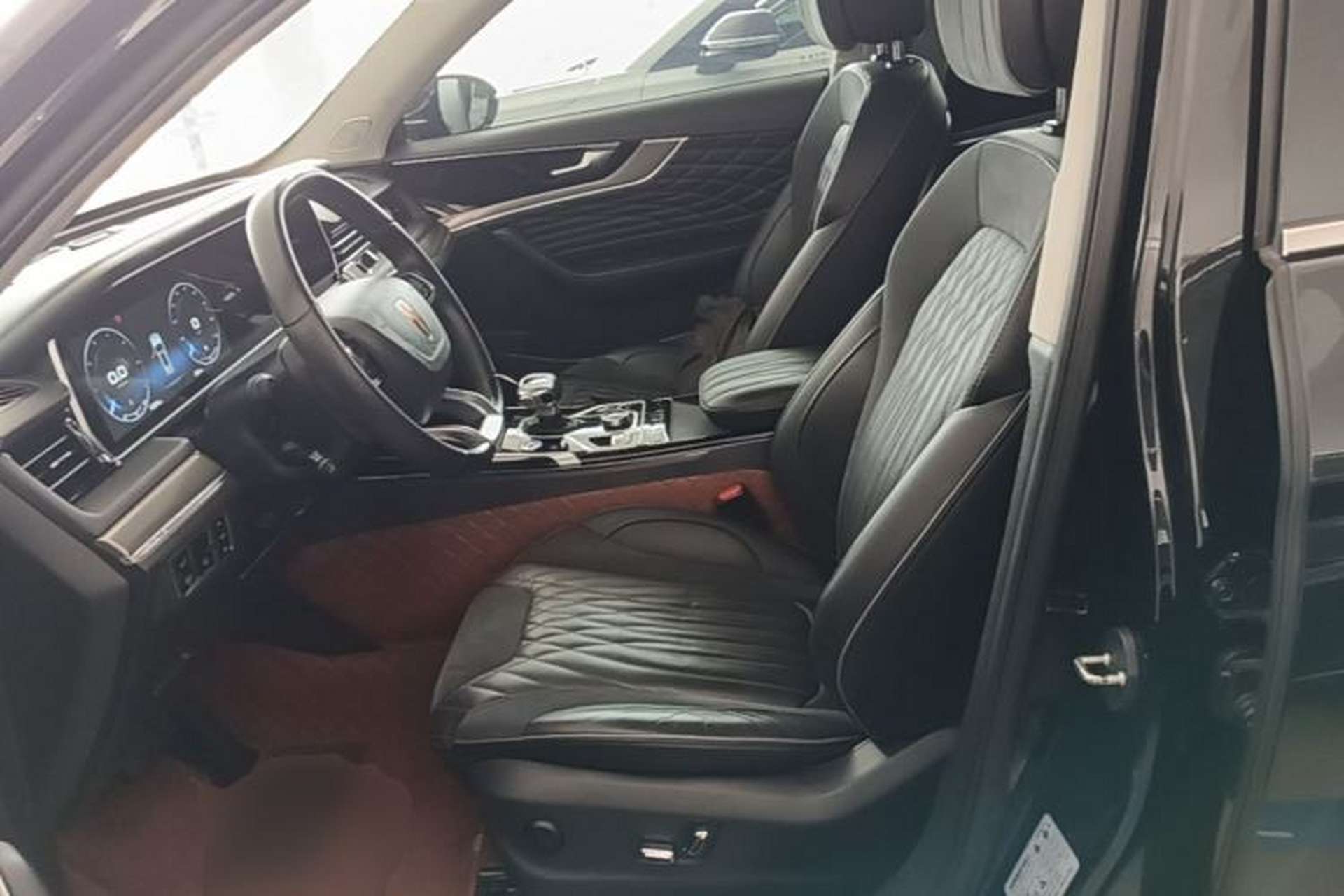 Used Hongqi HS5 2022 Revised Version 2.0T Smart Connect Flagship Edition Left Front Seat