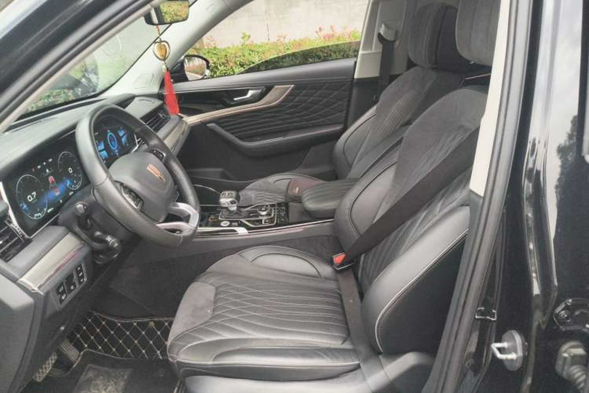 Used Hongqi HS5 2022 2.0T Smart Connect Flagship All-Wheel-Drive Version Left Front Seat