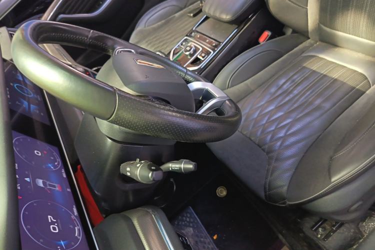 Used Hongqi HS5 2022 Revised Version 2.0T Smart Connect Flagship Edition Left Front Seat
