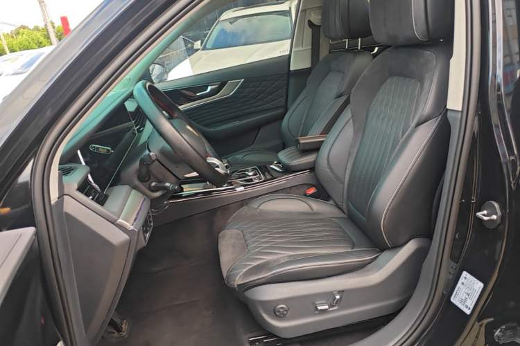 Used Hongqi HS5 2022 Facelifted Version 2.0T Smart Connect Flagship All-Wheel-Drive Edition Left Front Seat