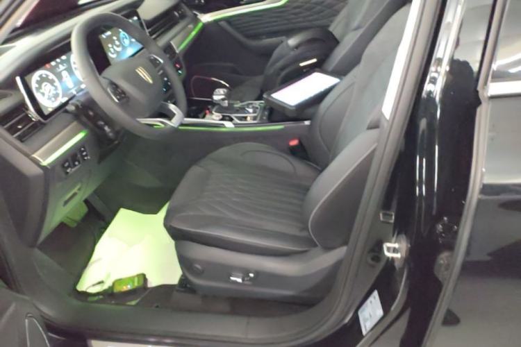 Used Hongqi HS5 2022 Facelifted Version 2.0T Smart Connect Flagship All-Wheel-Drive Edition Left Front Seat