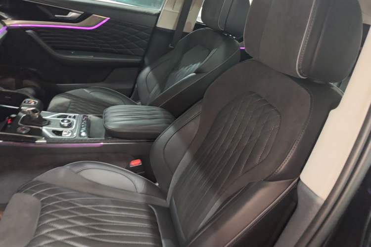 Used Hongqi HS5 2022 Revised Version 2.0T Smart Connect Flagship Edition Left Front Seat
