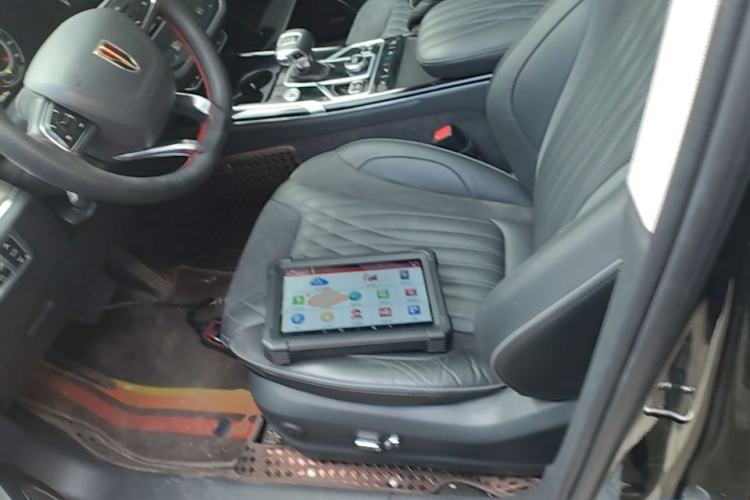 Used Hongqi HS5 2022 Facelifted Version 2.0T Smart Connect Flagship All-Wheel-Drive Edition Left Front Seat