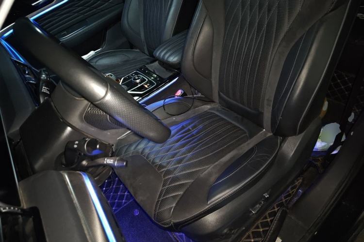 Used Hongqi HS5 2022 Revised Version 2.0T Smart Connect Flagship Edition Left Front Seat