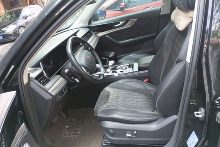 Used Hongqi HS5 2022 Facelifted Version 2.0T Smart Connect Flagship All-Wheel-Drive Edition Left Front Seat