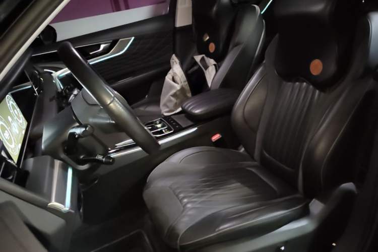 Used Hongqi HS5 2022 Revised Version 2.0T Smart Connect Flagship Edition Left Front Seat