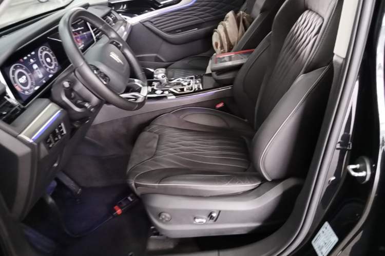 Used Hongqi HS5 2022 Facelifted Version 2.0T Smart Connect Flagship All-Wheel-Drive Edition Left Front Seat