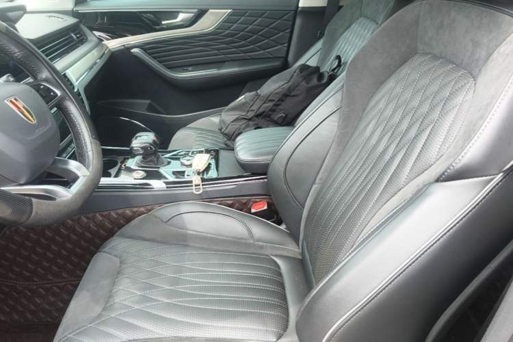 Used Hongqi HS5 2022 Revised Version 2.0T Smart Connect Flagship Edition Left Front Seat