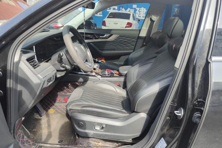 Used Hongqi HS5 2022 Facelifted Version 2.0T Smart Connect Flagship All-Wheel-Drive Edition Left Front Seat