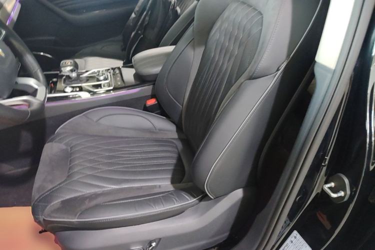 Used Hongqi HS5 2022 Revised Version 2.0T Smart Connect Flagship Edition Left Front Seat