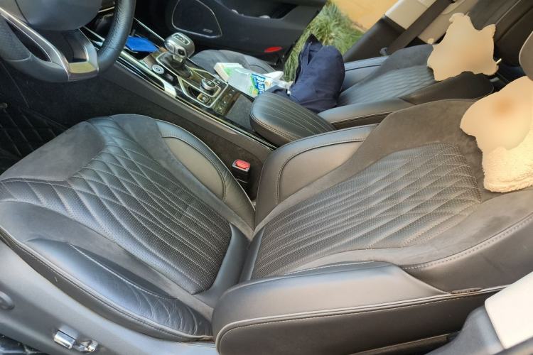 Used Hongqi HS5 2022 Revised Version 2.0T Smart Connect Flagship Edition Left Front Seat