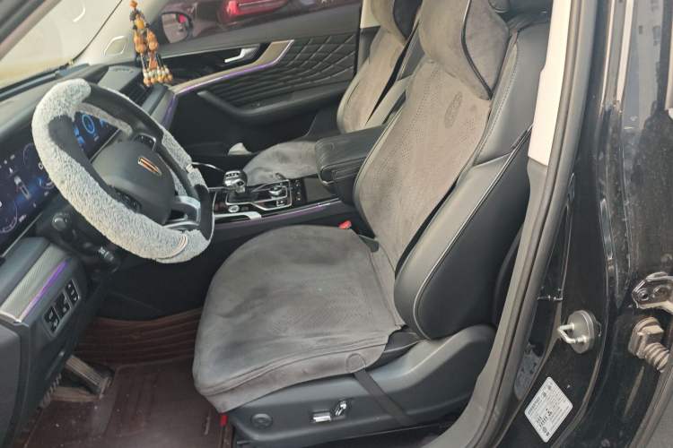 Used Hongqi HS5 2022 Revised Version 2.0T Smart Connect Flagship Edition Left Front Seat