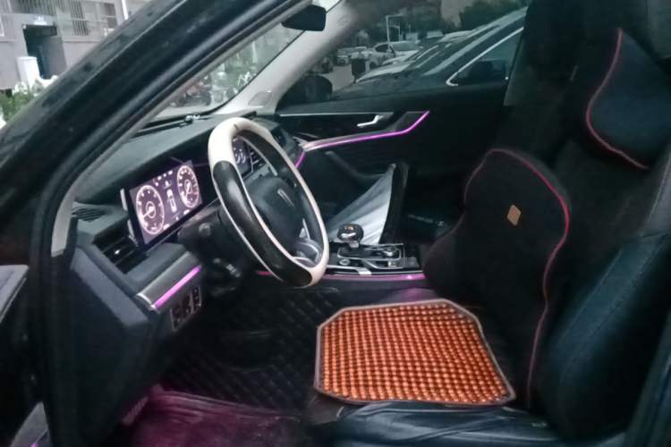 Used Hongqi HS5 2022 Facelifted Version 2.0T Smart Connect Flagship All-Wheel-Drive Edition Left Front Seat