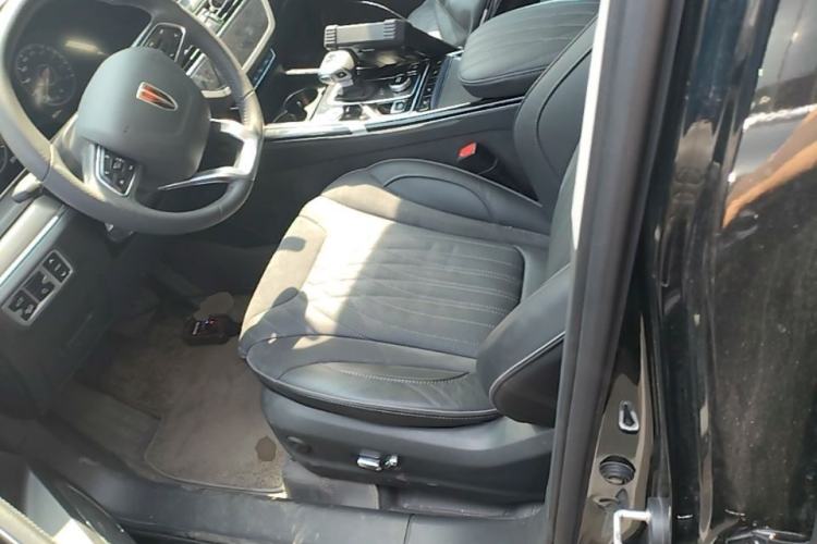 Used Hongqi HS5 2022 Revised Version 2.0T Smart Connect Flagship Edition Left Front Seat