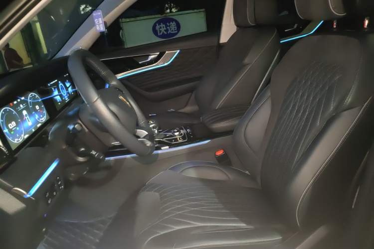 Used Hongqi HS5 2022 2.0T Smart Connect Flagship Edition Left Front Seat