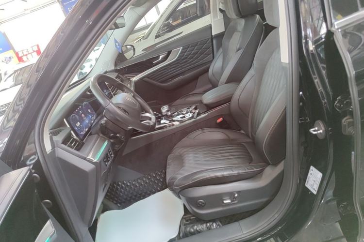 Used Hongqi HS5 2022 Facelifted Version 2.0T Smart Connect Flagship All-Wheel-Drive Edition Left Front Seat