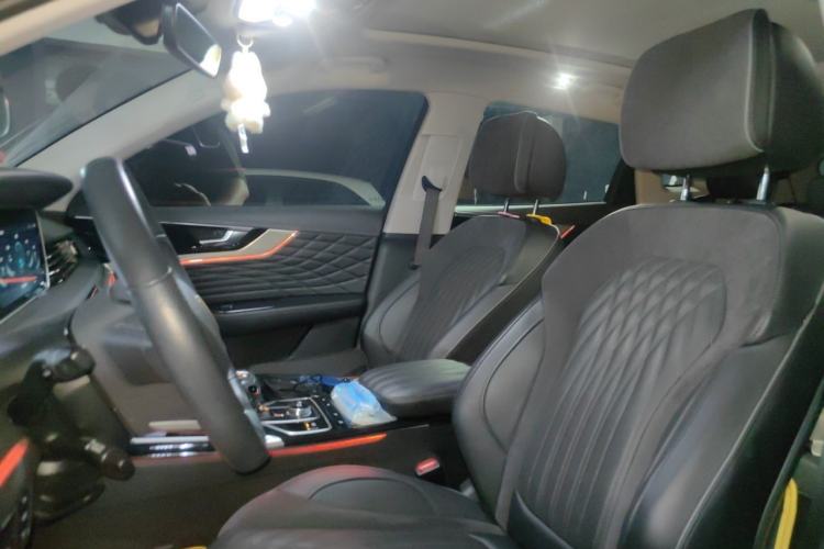 Used Hongqi HS5 2022 Facelifted Version 2.0T Smart Connect Flagship All-Wheel-Drive Edition Left Front Seat