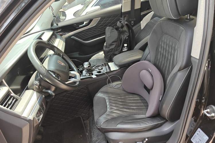 Used Hongqi HS5 2022 Revised Version 2.0T Smart Connect Flagship Edition Left Front Seat