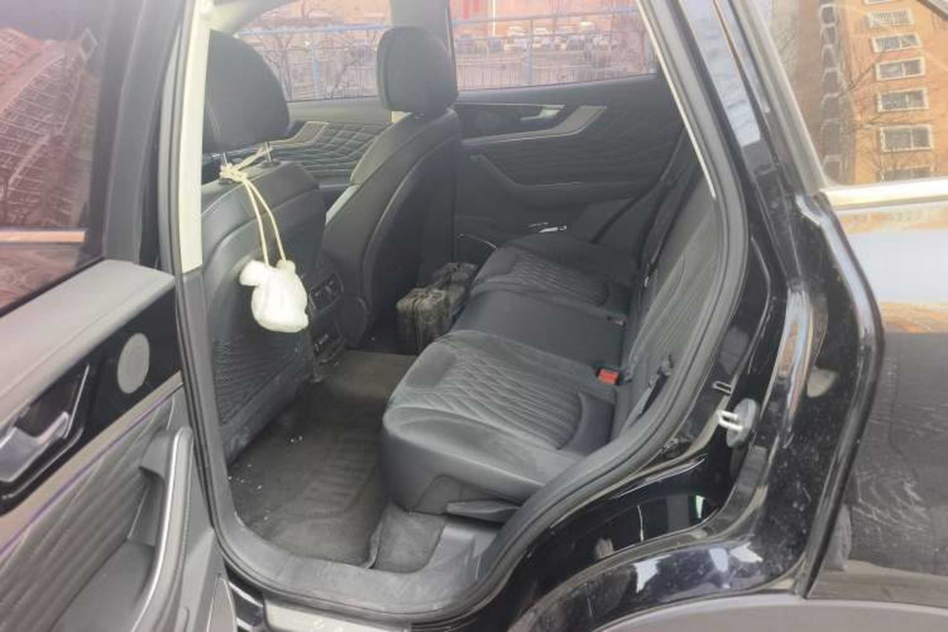 Used Hongqi HS5 2022 Revised Version 2.0T Smart Connect Flagship Edition Left Rear Seat