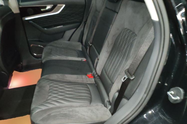Used Hongqi HS5 2022 Revised Version 2.0T Smart Connect Flagship Edition Left Rear Seat