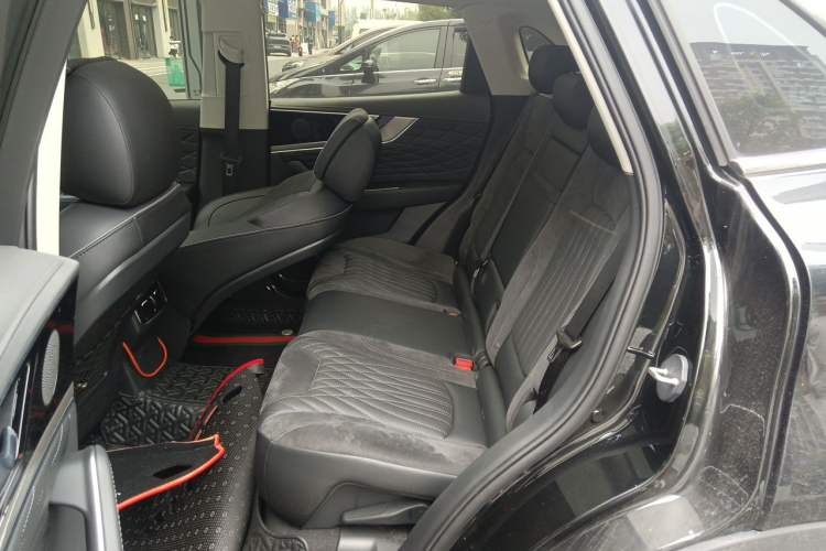 Used Hongqi HS5 2022 Revised Version 2.0T Smart Connect Flagship Edition Left Rear Seat