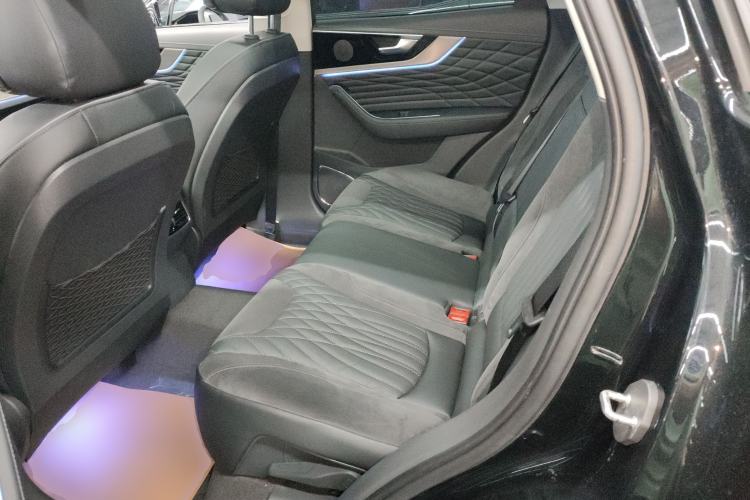 Used Hongqi HS5 2022 Revised Version 2.0T Smart Connect Flagship Edition Left Rear Seat