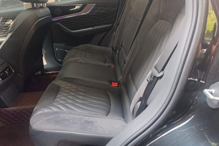Used Hongqi HS5 2022 Revised Version 2.0T Smart Connect Flagship Edition Left Rear Seat