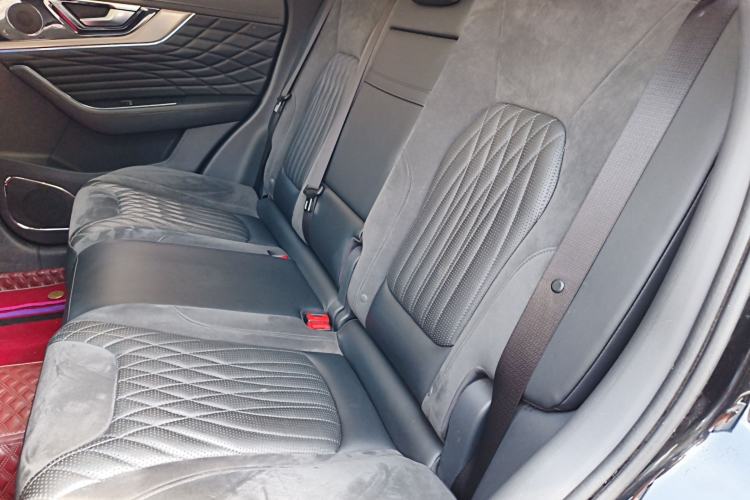 Used Hongqi HS5 2022 Revised Version 2.0T Smart Connect Flagship Edition Left Rear Seat