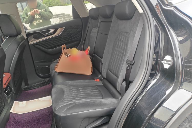 Used Hongqi HS5 2022 2.0T Smart Connect Flagship Enjoyment Purchase Edition Left Rear Seat