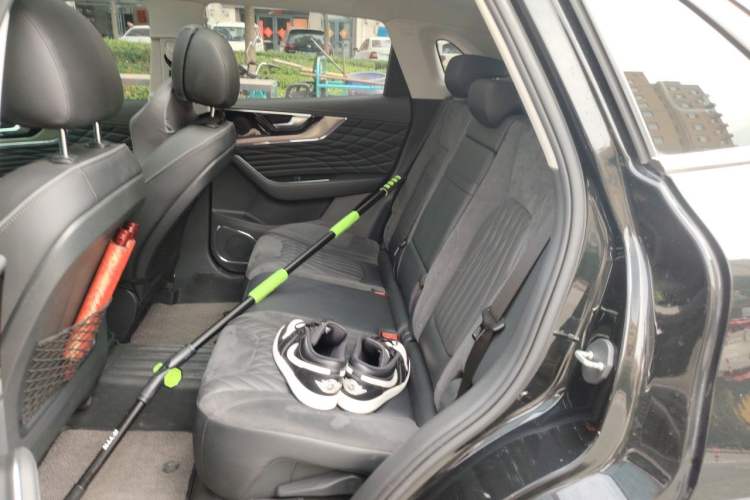 Used Hongqi HS5 2022 Revised Version 2.0T Smart Connect Flagship Edition Left Rear Seat