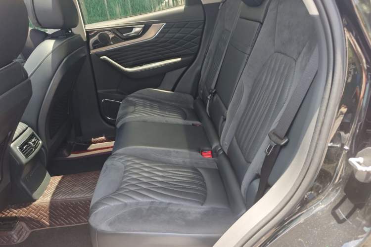 Used Hongqi HS5 2022 Revised Version 2.0T Smart Connect Flagship Edition Left Rear Seat