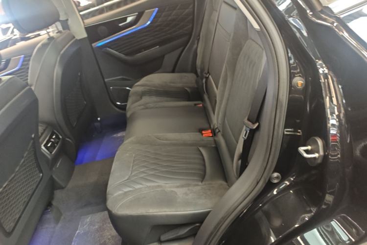 Used Hongqi HS5 2022 Revised Version 2.0T Smart Connect Flagship Edition Left Rear Seat