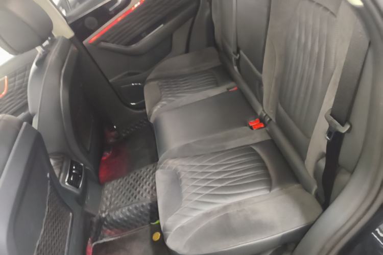 Used Hongqi HS5 2022 Revised Version 2.0T Smart Connect Flagship Edition Left Rear Seat
