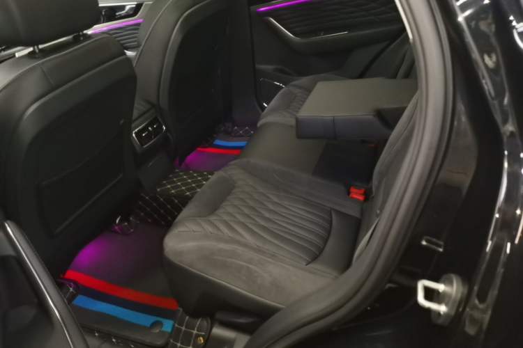 Used Hongqi HS5 2022 Revised Version 2.0T Smart Connect Flagship Edition Left Rear Seat