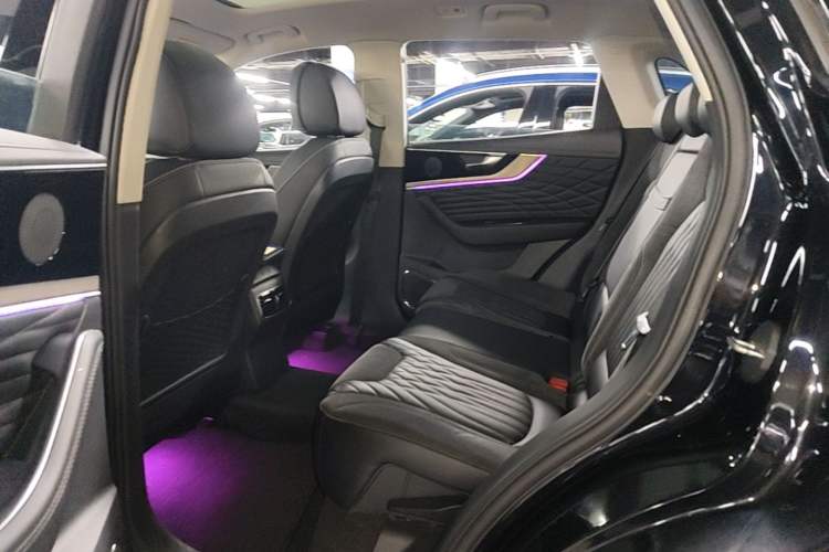 Used Hongqi HS5 2022 Revised Version 2.0T Smart Connect Flagship Edition Left Rear Seat