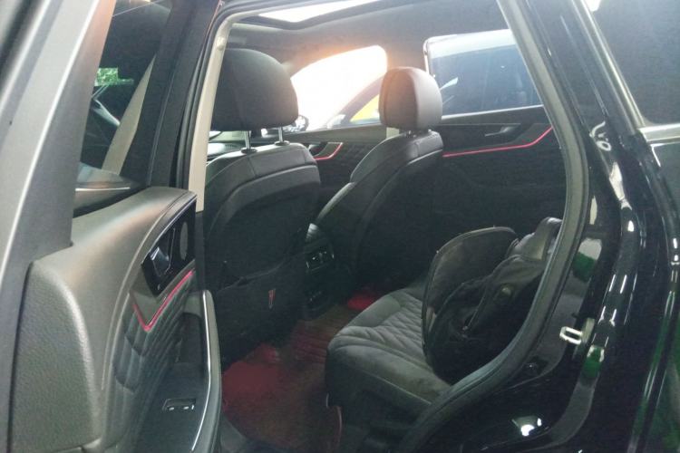 Used Hongqi HS5 2022 Revised Version 2.0T Smart Connect Flagship Edition Left Rear Seat